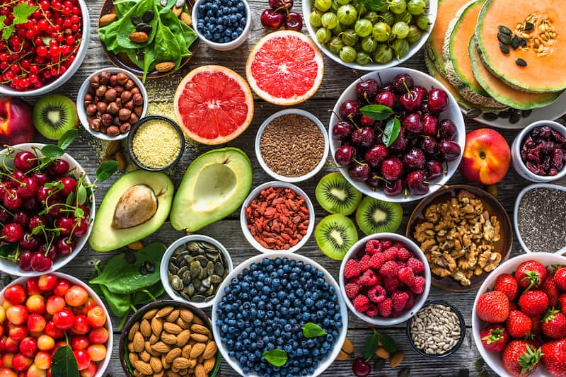 Diversité de fruits et de céréales